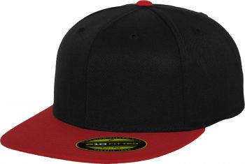 Flexfit | 6 panelová kšiltovka Premium 210 Fitted black/red S/M