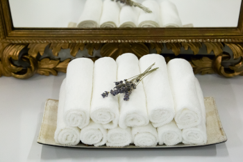 OLIMA HOTEL QUALITY HAND/FACE TOWEL White 30X30